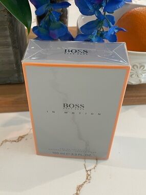 HUGO BOSS in Motion EDT 3.3 OZ Oriental Fougère fragrance Violet, Vetiver, Musk,